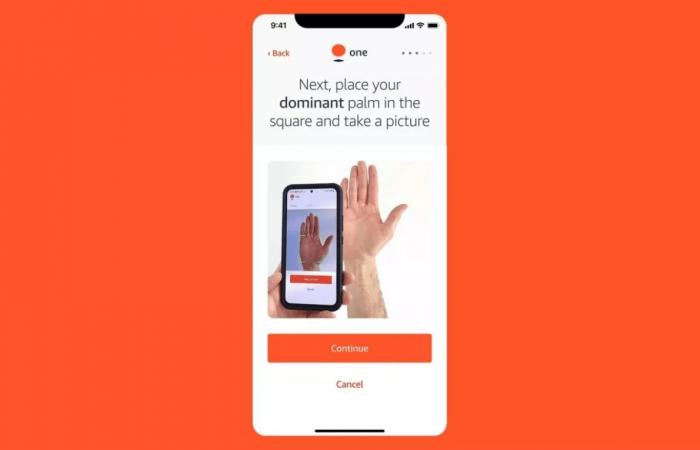 أمازون تطلق تطبيقًا لمسح راحة يدك عبر هاتفك